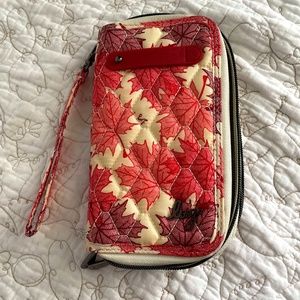 Lug zip around wallet Tram